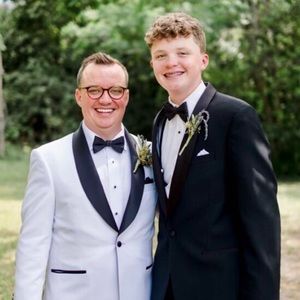 Meet your Posher, Ethan